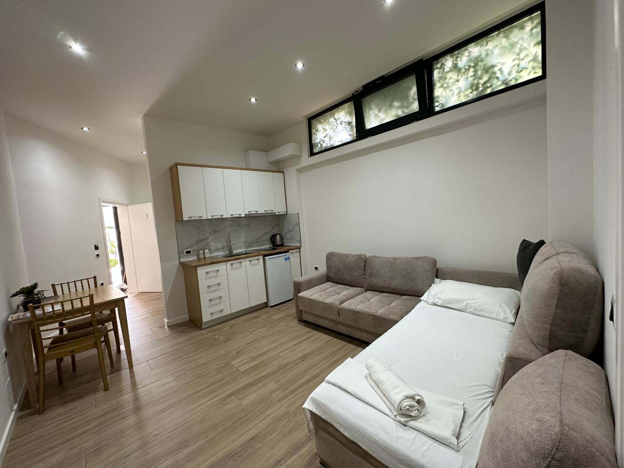 Arial Trinity Suites Vlore Exterior photo