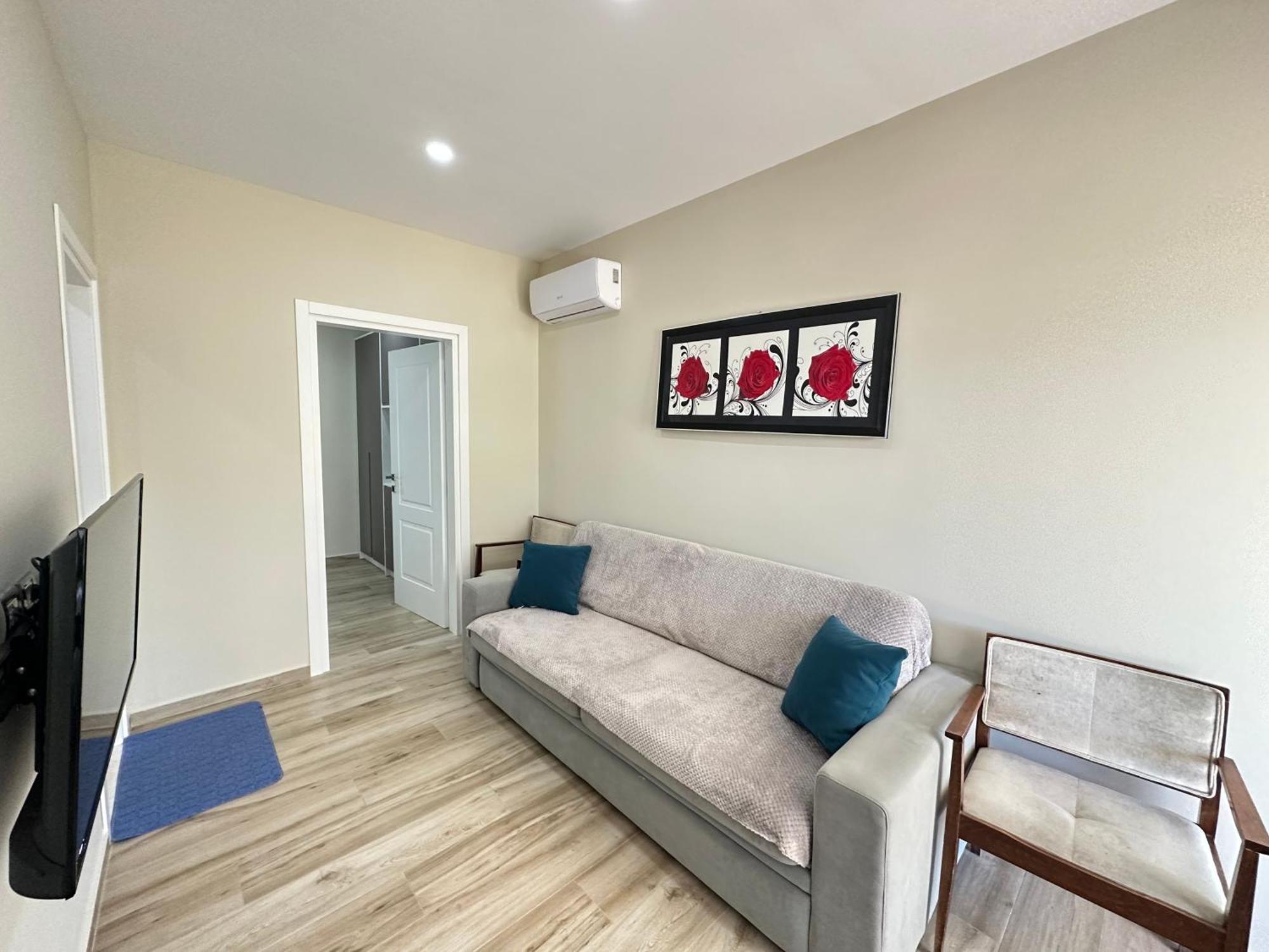 Arial Trinity Suites Vlore Exterior photo
